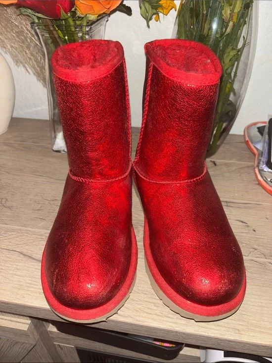 UGG Kids Shiny Red Faux-Fur Lined Boots