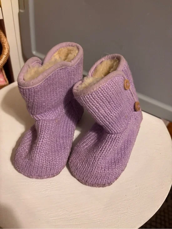 UGG Lilac Knit Baby Boots with Shearling Lining