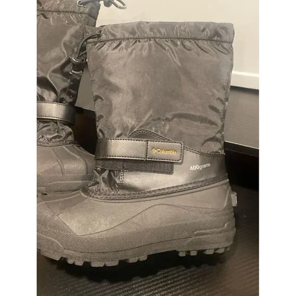 Columbia Insulated Boots size 5 unisex‎ youth