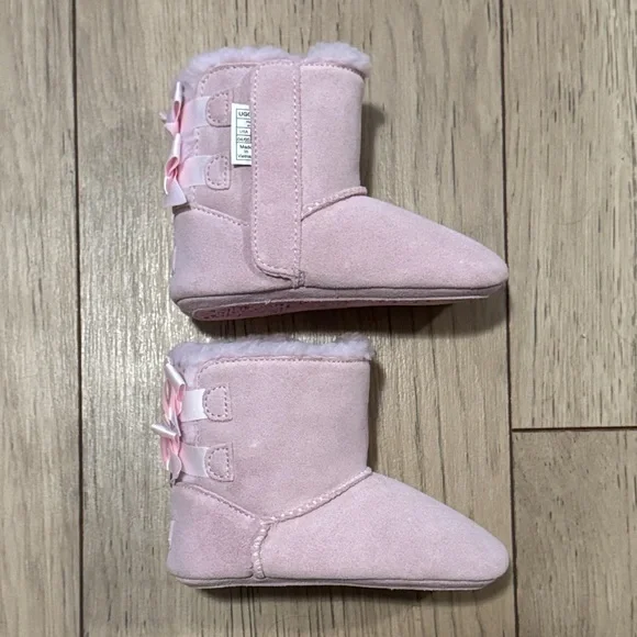 UGG Bailey Bow Pink Boots Kids 04/05