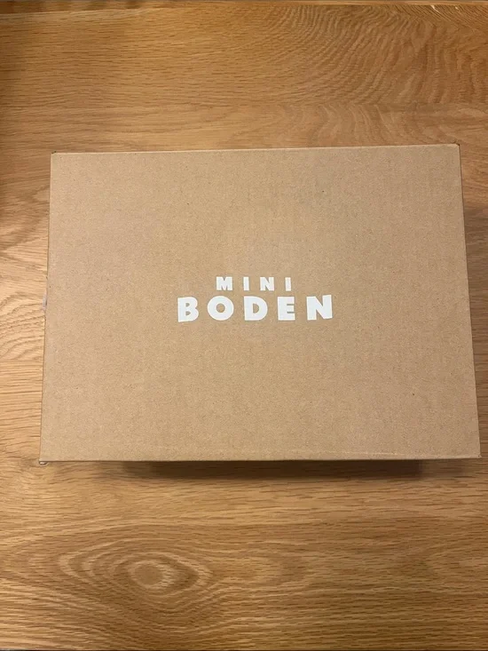 Mini Boden Kids bootie size 35