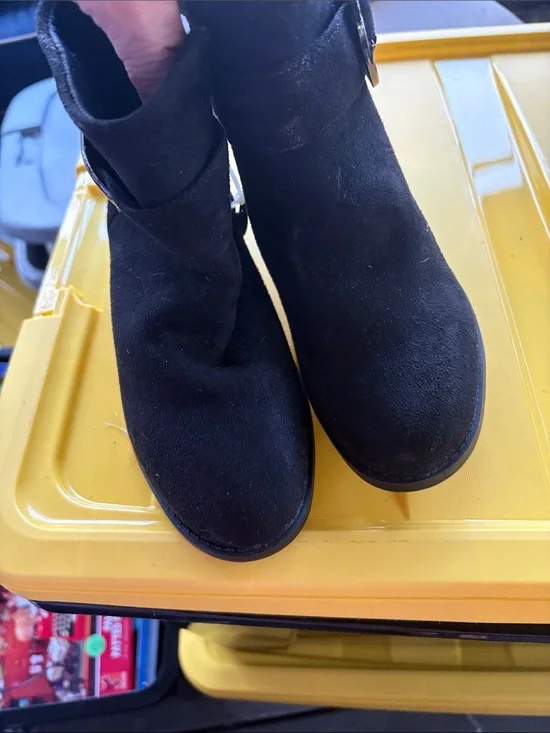 Steve Madden Black Kids Suede Ankle Boots with Side Buckle