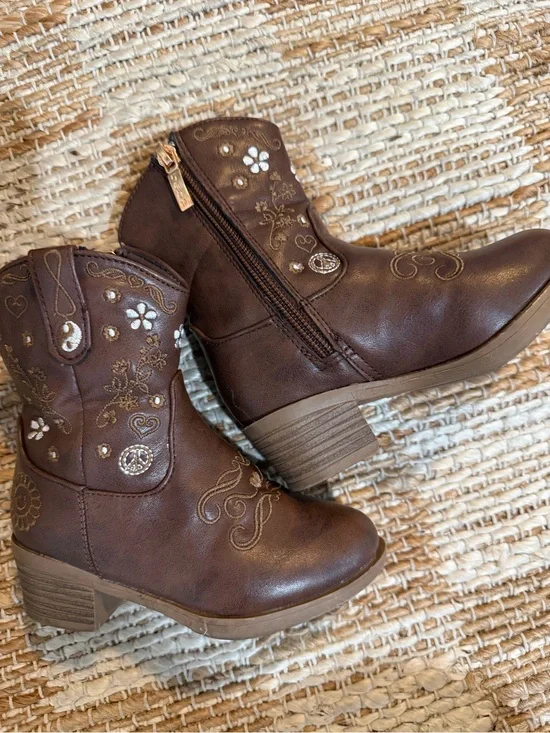 bebe Brown Embroidered Floral Ankle Boots for Kids