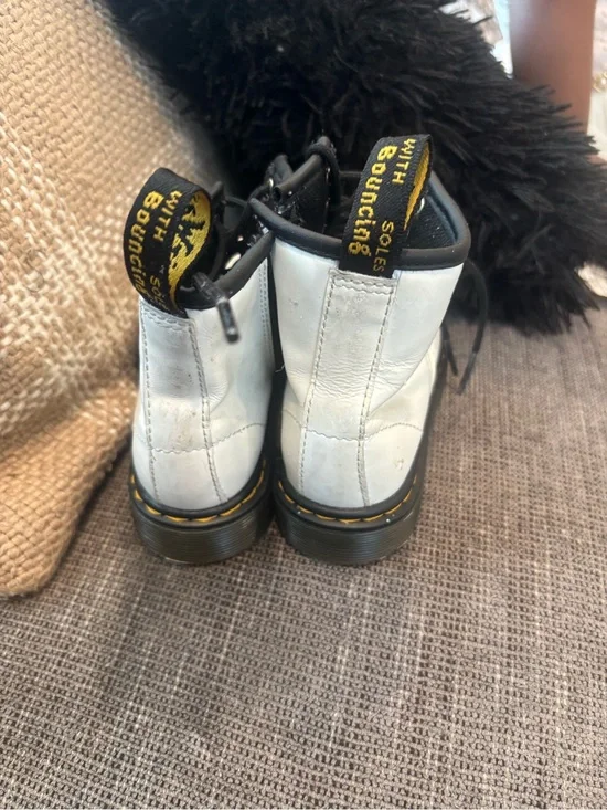 Dr. Martens Kids White Leather Lace-Up Ankle Boots with Black Trim