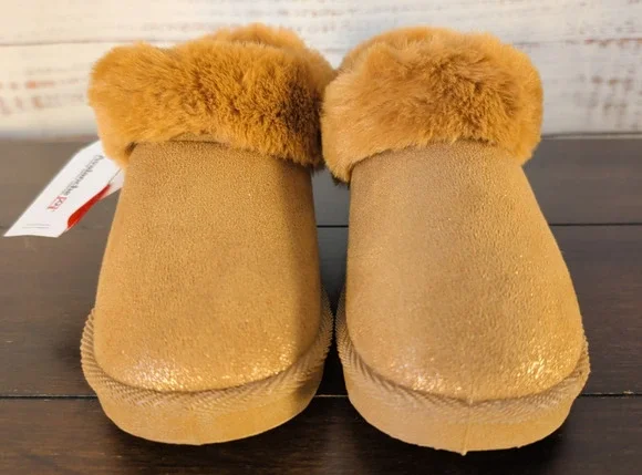 Avalanche Kids Cozy Chestnut Boots NWT Size 10 Faux Fur