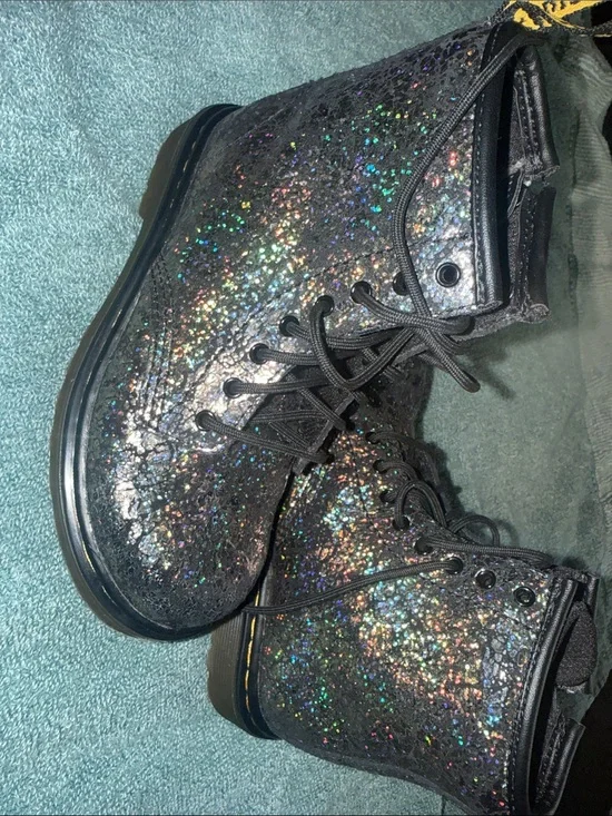 Dr. Martens Kids Black Metallic Crackle Lace-Up Boots with Iridescent Sheen