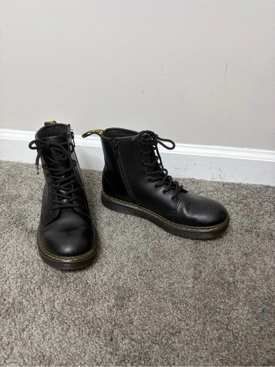 Black airwair dr. Martens Lace-Up Combat Boots with Yellow Stitching size 4