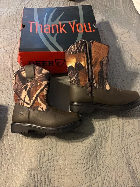 Deer Stags Kids Brown Camo Pull-On Boots