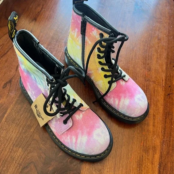 Dr. Martens 1460 J Kids Tie Dye Suede Boots‎ Pink Yellow Blue 1460J US 2 NWT