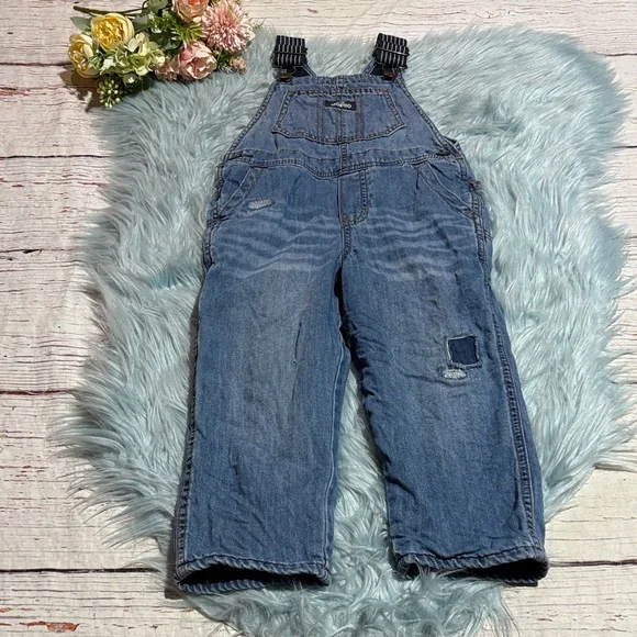 Oshkosh b’gosh Distressed Kids Cargo Overalls sz 4T