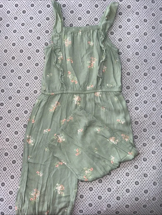 🛍 PRETTY LITTLE GIRLS ROMPER SIZE 4T 🛍