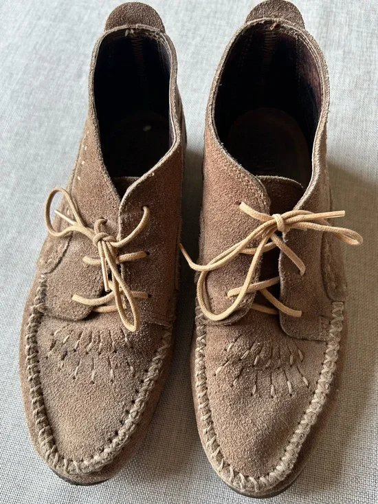 Minnetonka Brown Suede Moccasin Lace-Up Flats