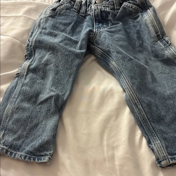 Children’s OshKosh B'gosh Classic carpenter style Blue Jeans 2T