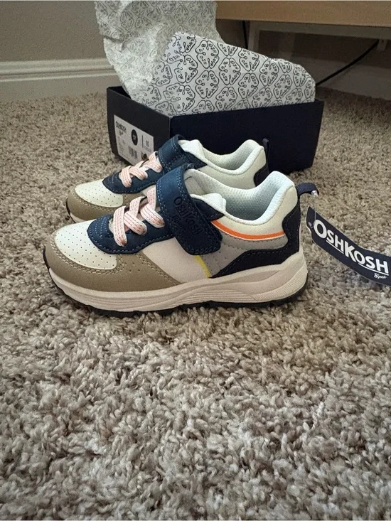 OshKosh B'gosh Kids Sneakers in Navy, White, Tan with Pink Laces