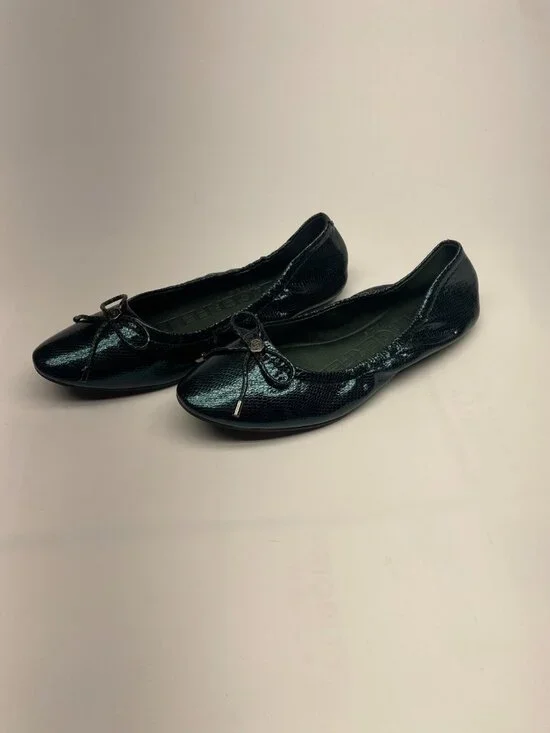 KARL LAGERFELD PARIS Women's Velma Almond Toe Ballet Flats Sz 8.5