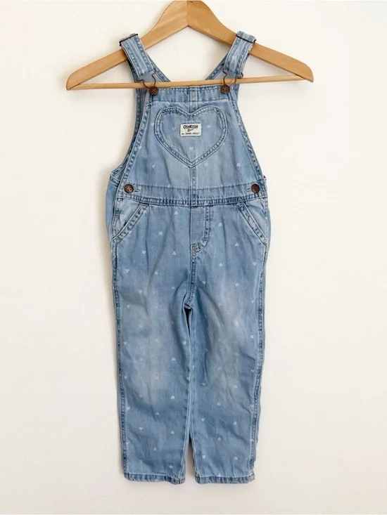 Oshkosh B’gosh Be gosh Girls Heart Print Blue Jean Denim Overalls Bib Size 4 T