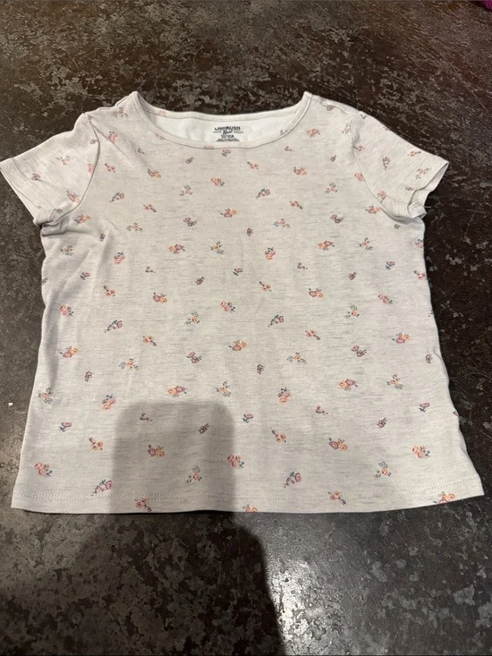 OshKosh B'gosh White Short-Sleeve Tee with Tiny Floral Print