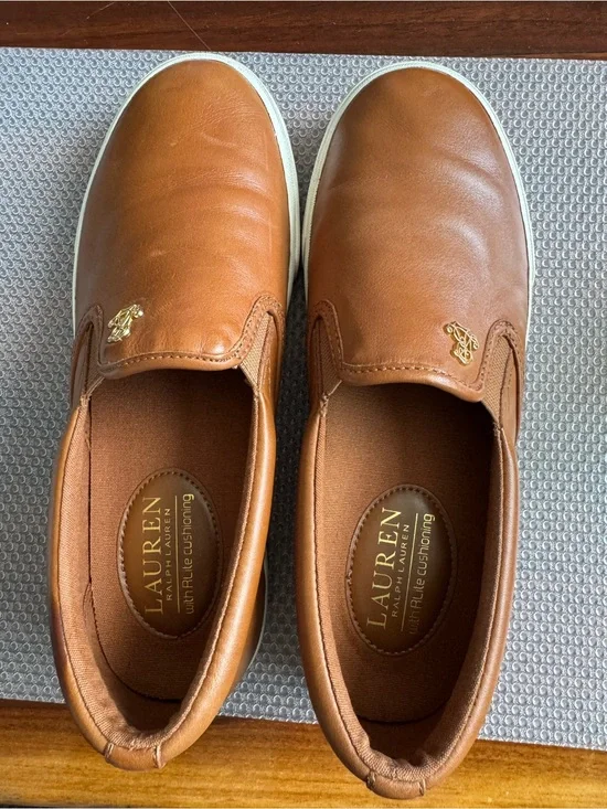 Lauren Ralph Lauren Women’s Cognac Slip-On Leather Loafers