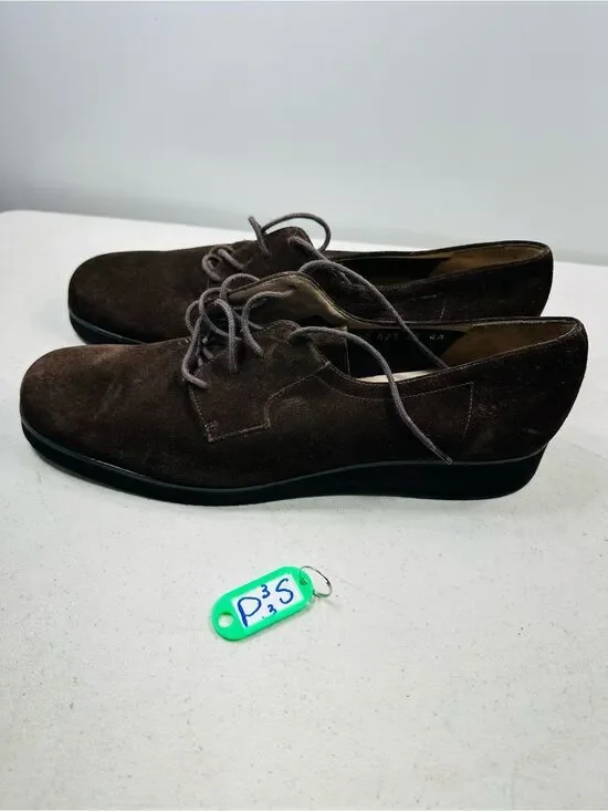 Salvatore Ferragamo brown suede oxfords size 10AA