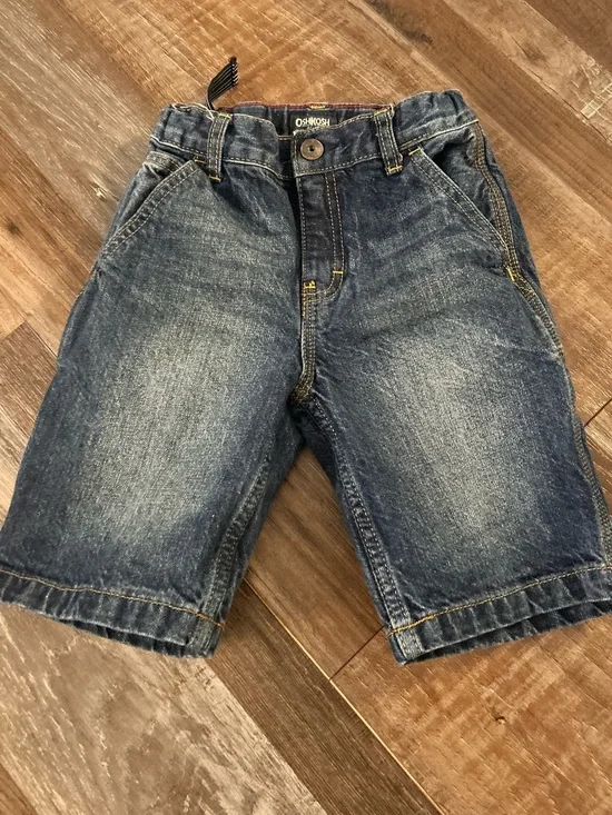 50%offw❤️Oshkosh b Gosh Boys  Demin Carpenter Shorts 7 adjustable waist