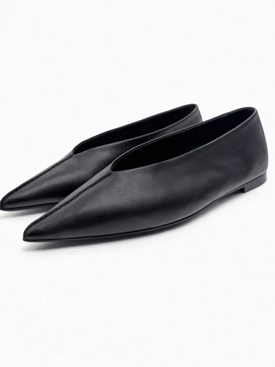 ZARA Black Pointed Leather Slip-On for Ballet Flats. Balletcore. Minimalist. 7.5