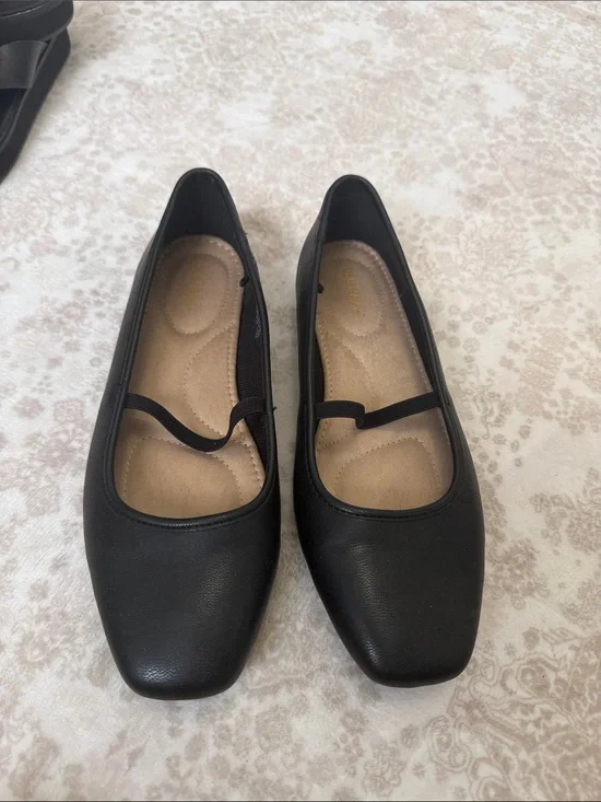 Old Navy flats