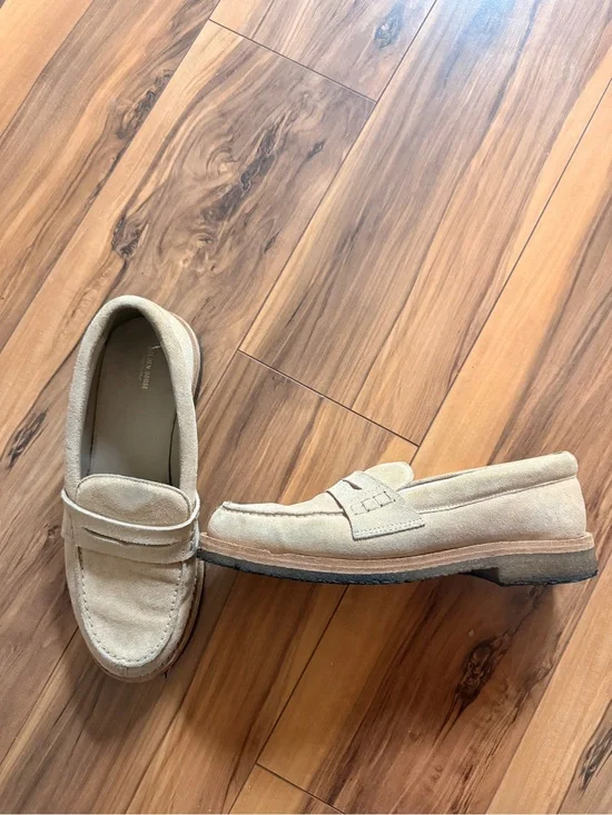 Golden Goose Jerry Penny loafers in Ecru Suede