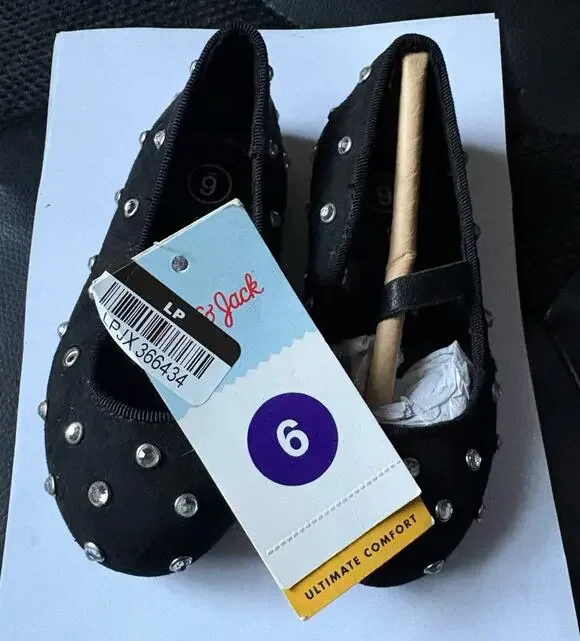 Cat & Jack Girls Black Studded Mary Jane Flats Memory Foam Flexible Size 6