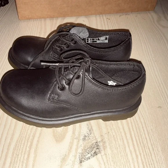 Dr.martins Kids Black Leather‎ Size 11 Us