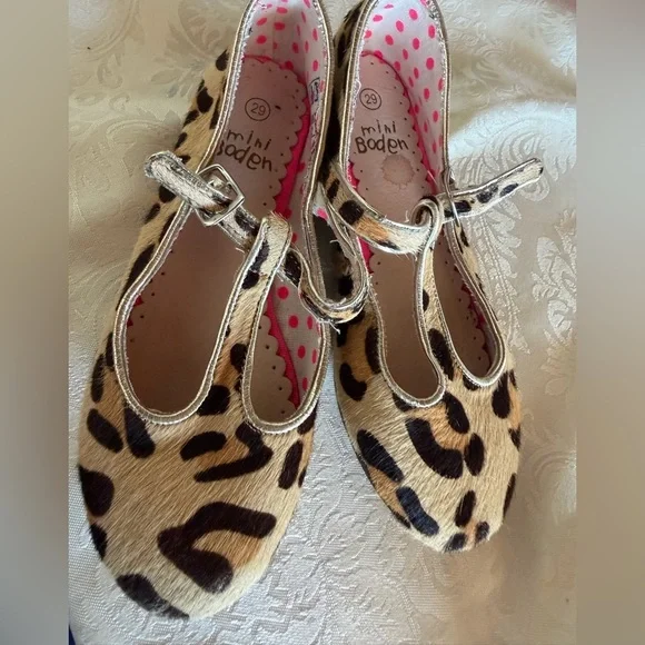 Mini Boden Kids Shoes with Animal Print *PLAY*