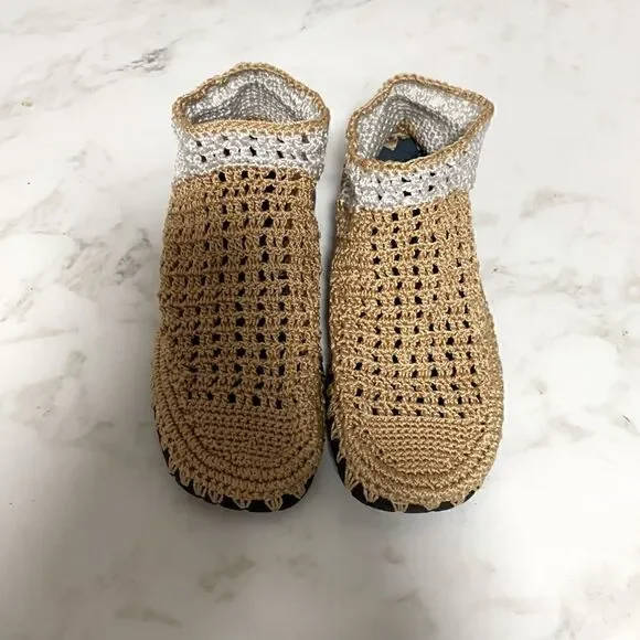 Cobra crochet shoes