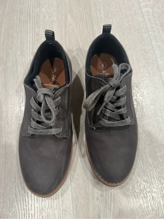 EUC Cat & Jack | Franco Oxford | sz 2Y