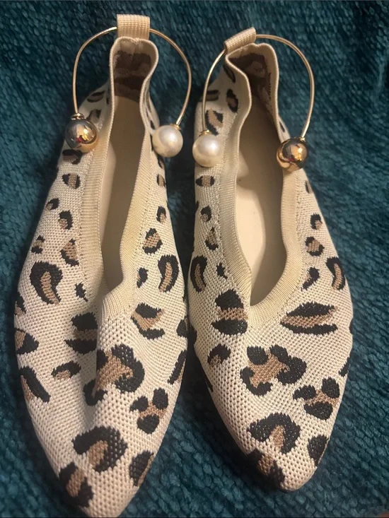 Leopard Knit Ballet Flats with Pearl Accent - Beige