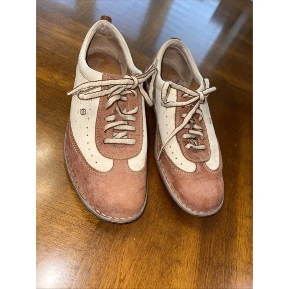 BORN Handcrafted Footwear‎ Shoes Size Women's 9.5  Bowling Type Loafer Lace Up