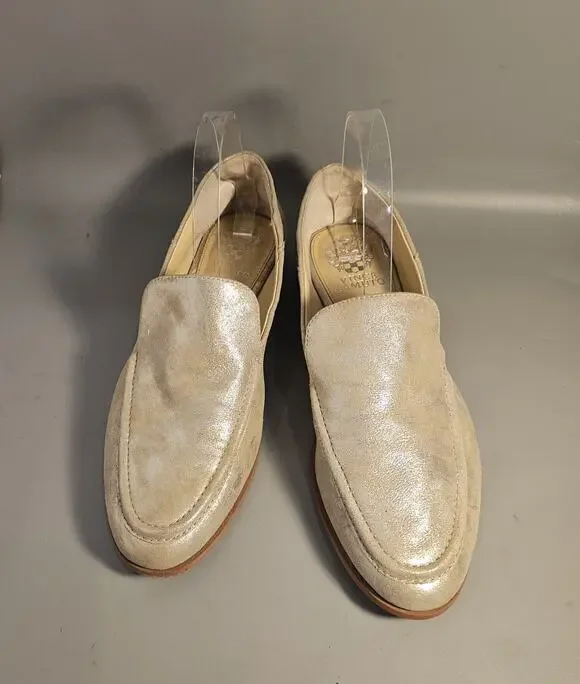 Vince Camuto “Jendeyaz” Shimmering Gold Leather Women's Loafers 10B Comfort