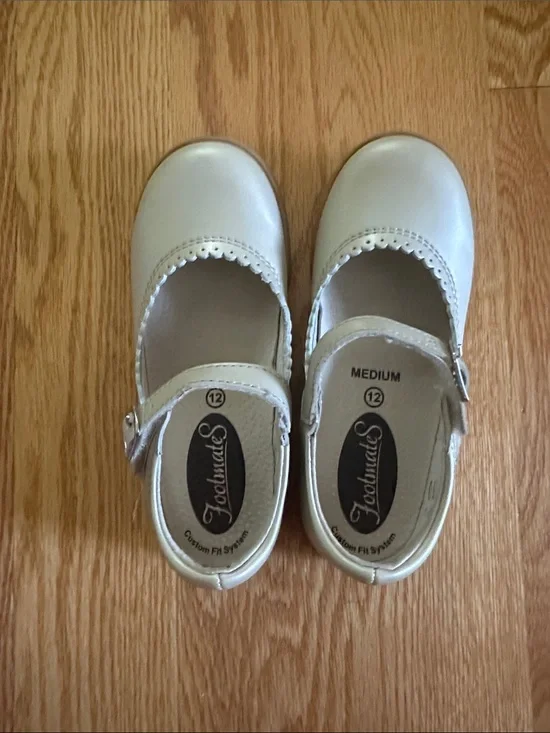 FootMates Girls Ivory Mary Jane Dress Shoes