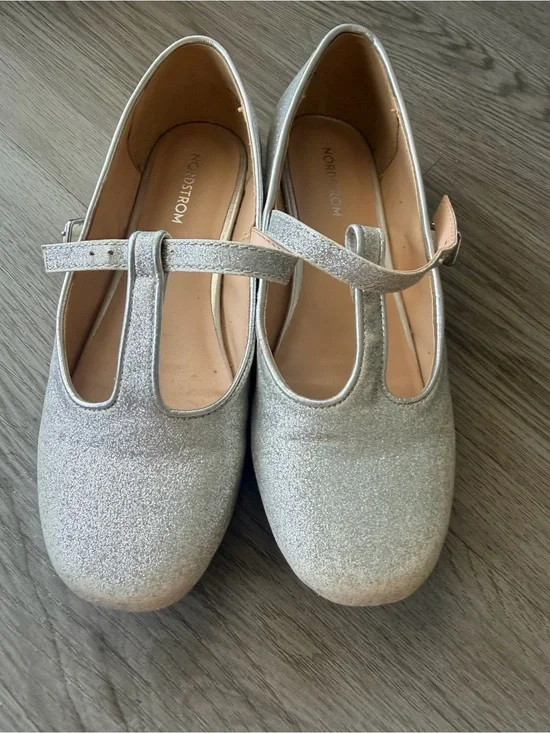 Nordstrom Kids Silver Glitter T-Strap Dress Shoes