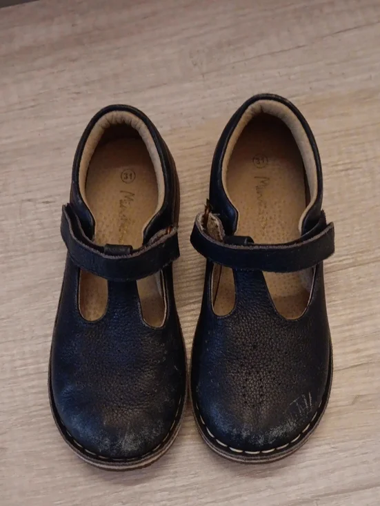Mini Boden Black T-Strap Mary Jane Shoes for Kids