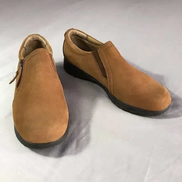 Naturalizer Womens Loafers Tan Suede‎ Size 9.5 Comfort Casual Shoes Walking