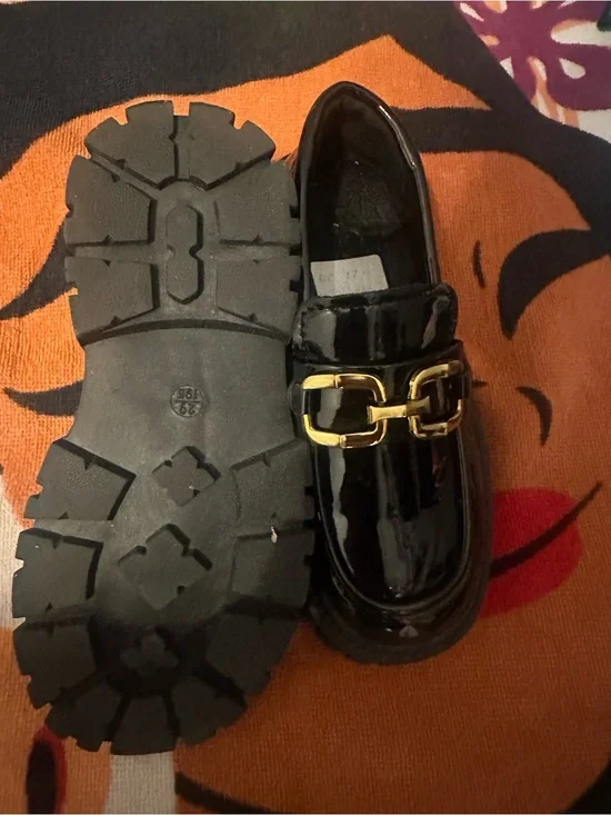 Girls Patent Black Dress Loafers with Gold Chain Accent