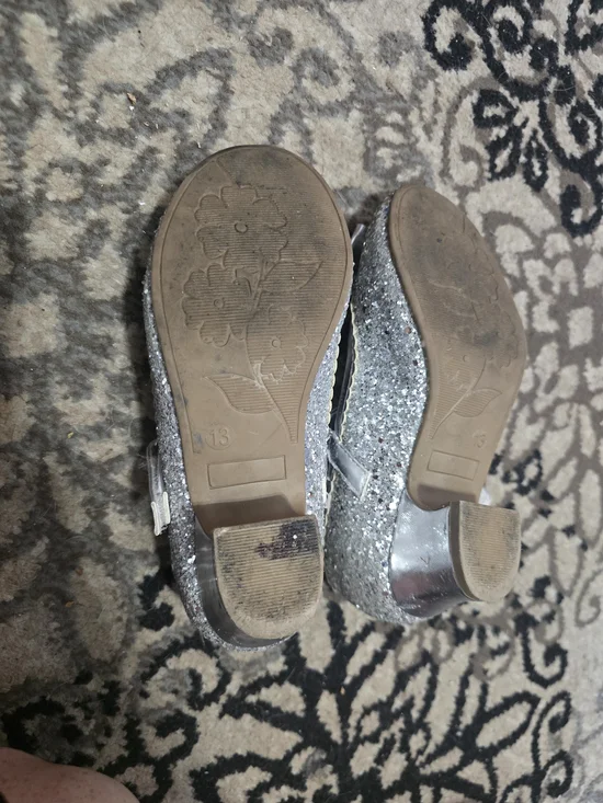 Girls Silver Glitter Mary Jane Dress Shoes