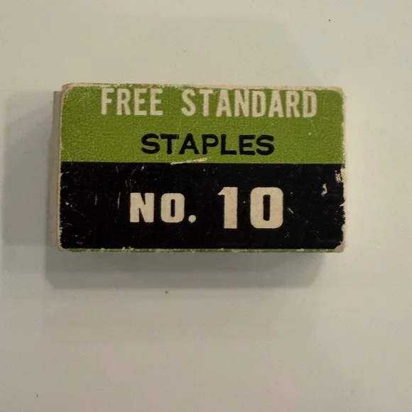 Vintage Free‎ Standard No. 10 Staples Green Black Box Retro Office Ephemera