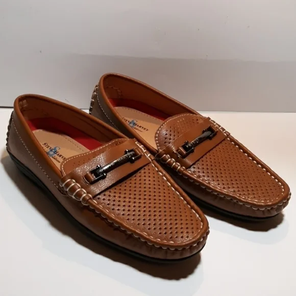 Steve Harvey Celebrity Edition sz 2 loafers