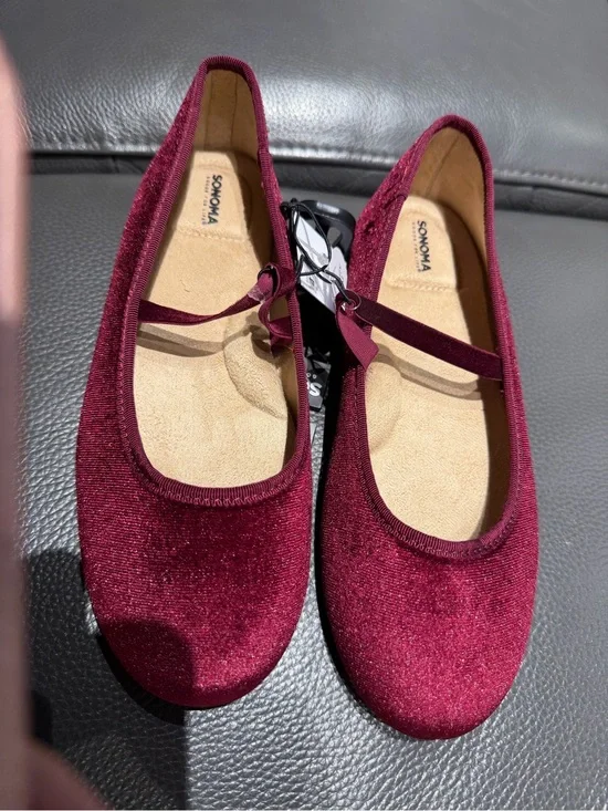 Sonoma Girls Burgundy Velvet Mary Jane Flats