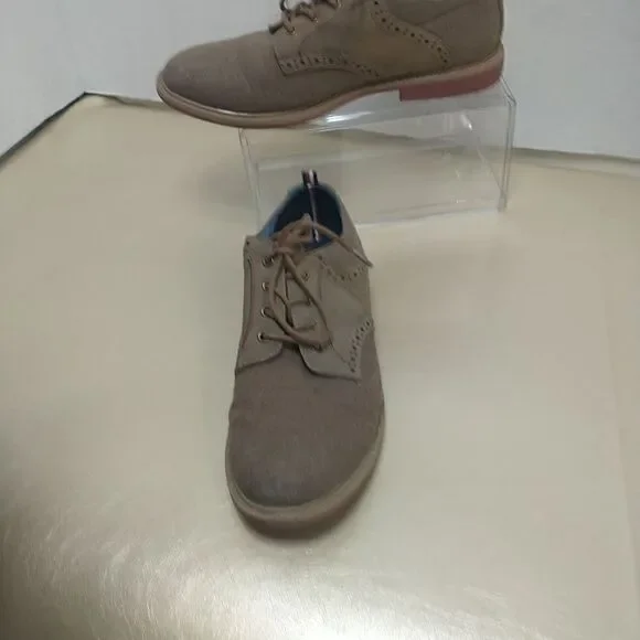 Tommy Hilfiger Michael Saddle Oxford Boy's Shoes SZ 4 brown.