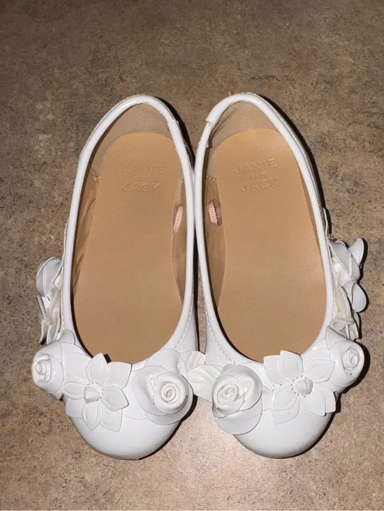 Janie and Jack Girls' White Rosette Ballet Flats