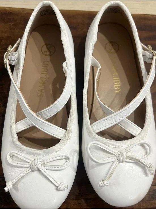 Sam & Libby White Ballet Flats Shoes with Cross Strap size 1