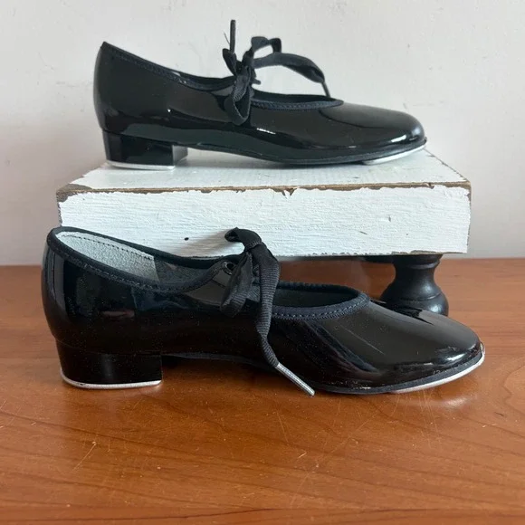 Spotlights Kids Black Patent Leather Tap Shoes Ribbon Tie Made in USA Size 9