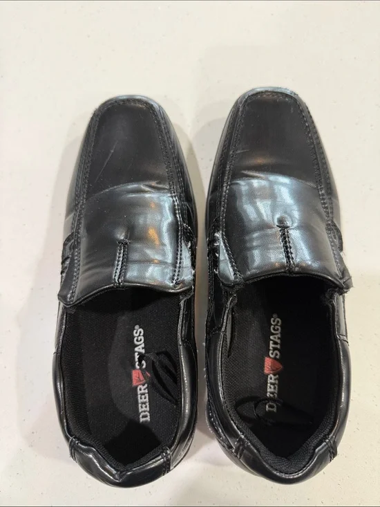 Deer Stags Black Slip-On Casual Loafers