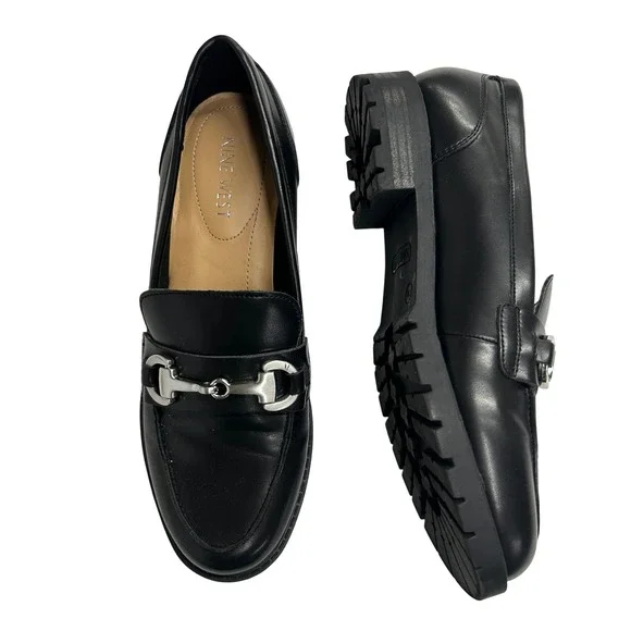 Nine West Horsebit Lug Sole Loafers Size 7M Black Dark Academia Preppy Office